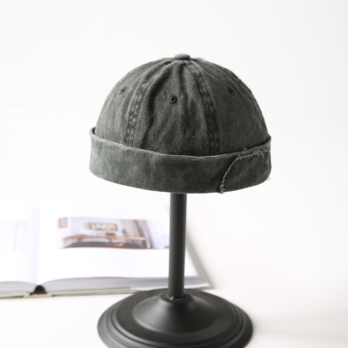 Men's And Women's Dome Melon Hats