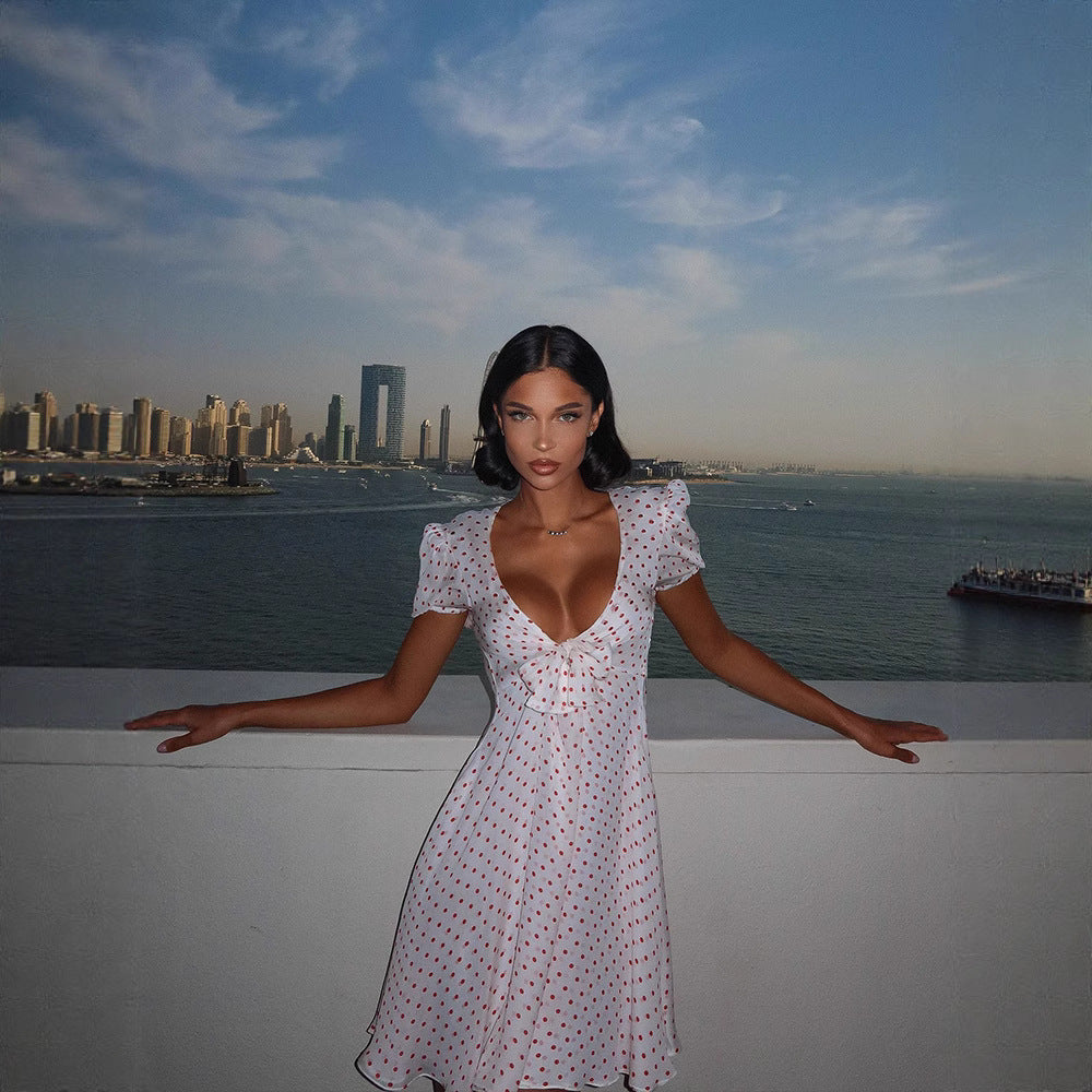 Summer New Arrival Sexy Low-Cut Dress with Bow Decoration – Elegant Bodycon Mini Dress for Women