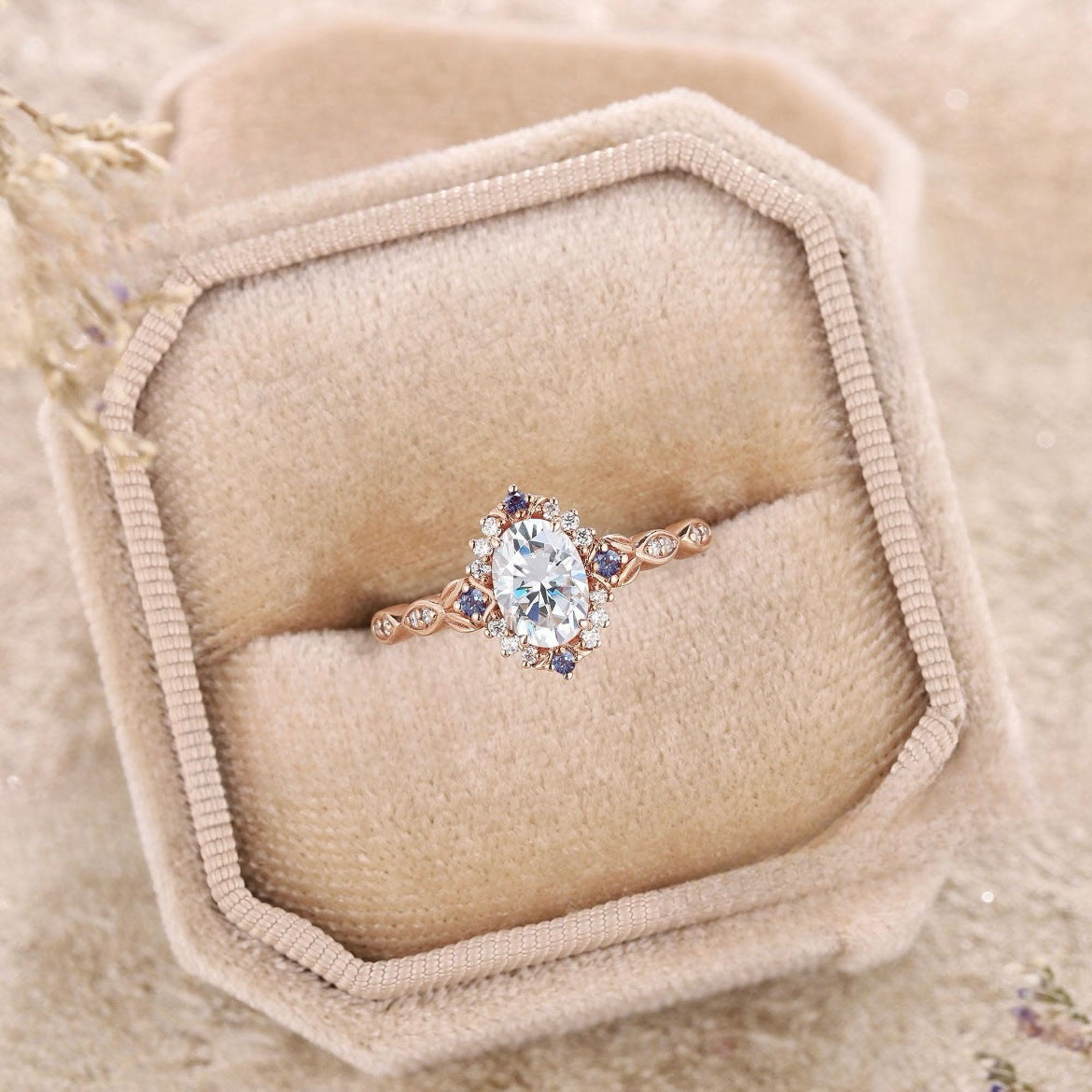 Rose Gold-Plated Flower Zircon Ring – Elegant Floral Design Cubic Zirconia Ring for Women, Fashion Jewelry Gift