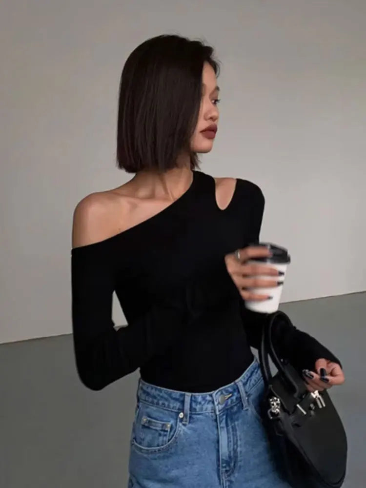 Women Off-Shoulder Long-Sleeved T-Shirt