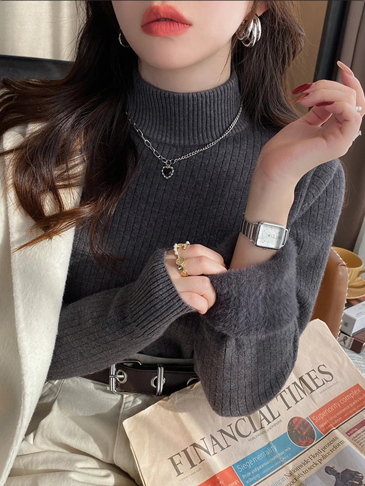 Women's Retro Turtleneck Winter Sweater 2025