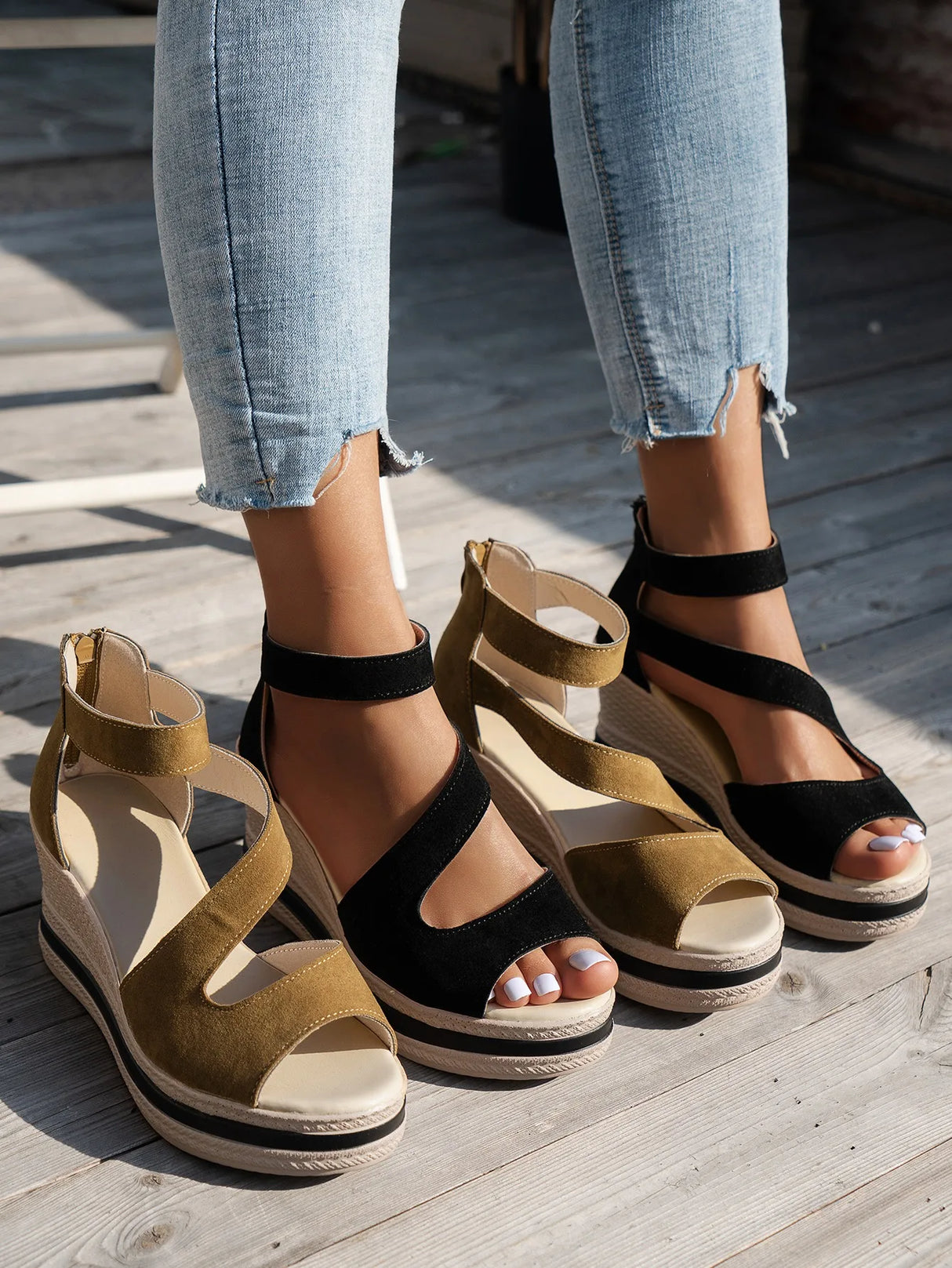 Women’s Fish Mouth Platform Sandals
