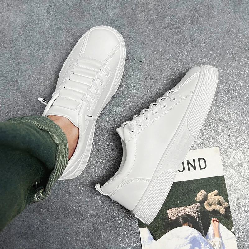 Men’s Casual Lightweight PU Leather Sneakers