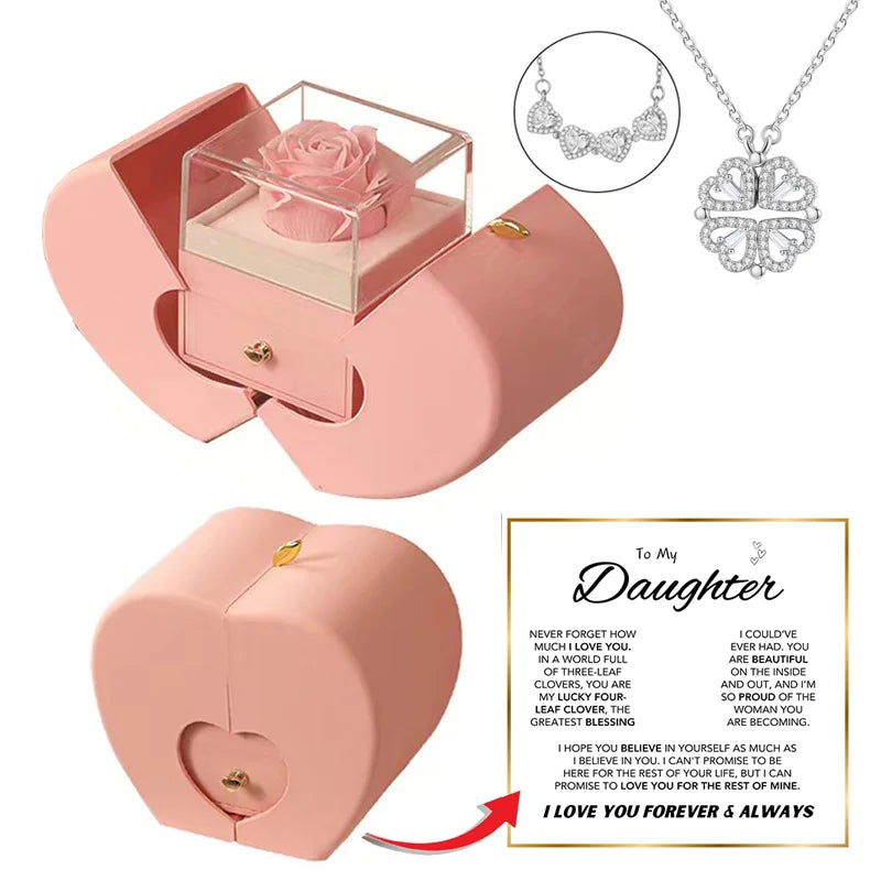 Collar con joyero de manzana y rosa | Regalo para mi hija