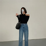 Women Off-Shoulder Long-Sleeved T-Shirt