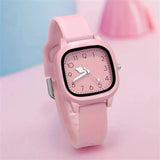 Casual and fashionable square quartz watch