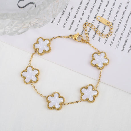 Elegant Clover Bracelet for Women – Adjustable Five-Petal Design