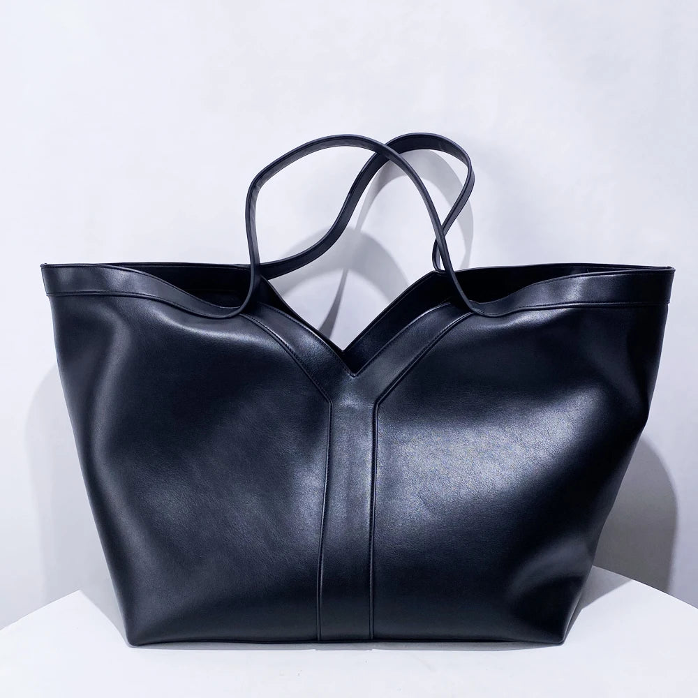 Classic Women’s Luxury Oversized Bag