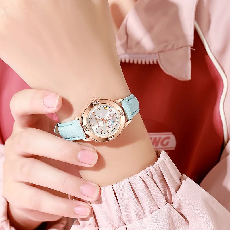 Hello Kitty Women’s Quartz Watch – Cute & Stylish Fashion Timepiece