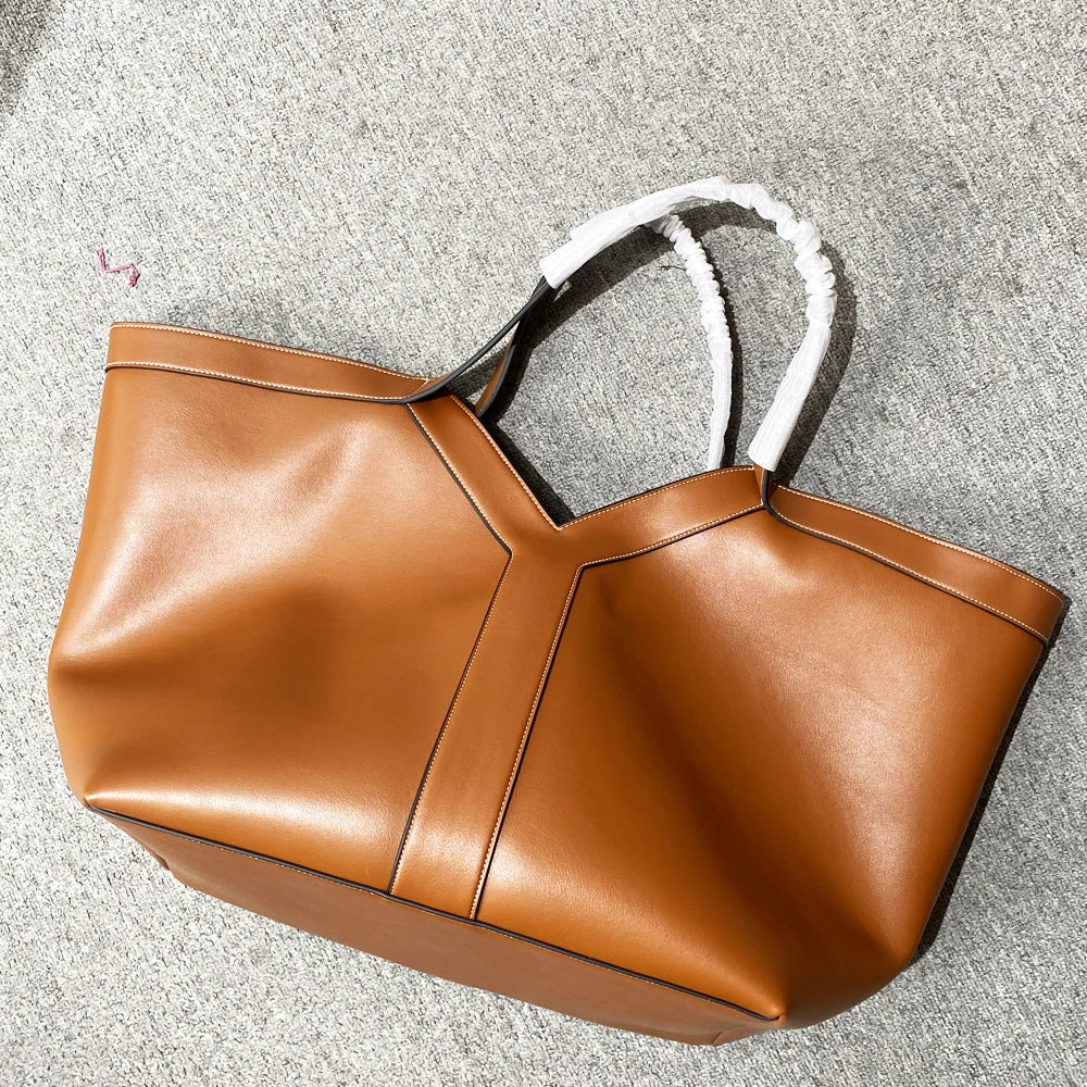 Classic Women’s Luxury Oversized Bag