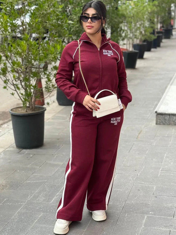 Velvet Two Piece Outfit for Women – Printed Zip Jacket and Casual Pants