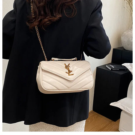 ‌Vintage Leather Crossbody Bag French Chic Adjustable Chain Strap Shoulder Purse for Women, Compact Tote for Travel & Daily Use