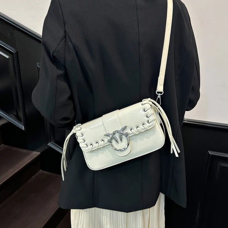 Chic Retro Women’s Crossbody Bag – Soft Faux Suede Leather Vintage Purse with Adjustable Strap for Weekend Outings & Daily Use