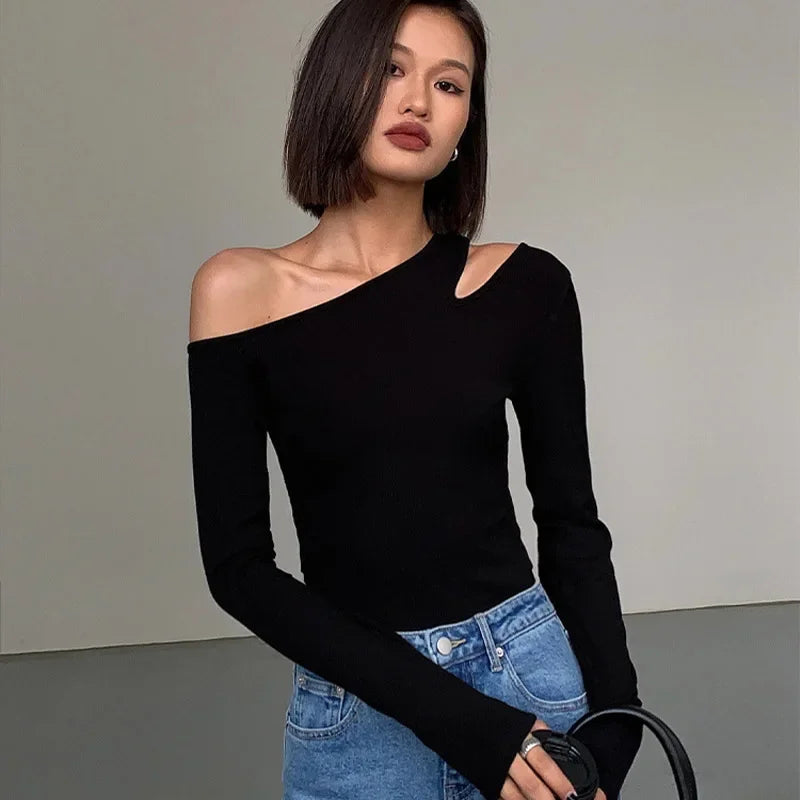 Women Off-Shoulder Long-Sleeved T-Shirt