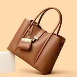 Stylish Women’s Leather Handbag with Zippered Compartment
