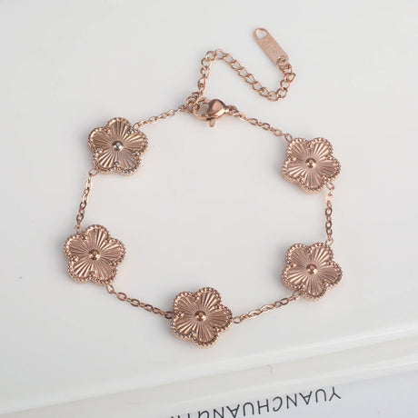 Elegant Clover Bracelet for Women – Adjustable Five-Petal Design