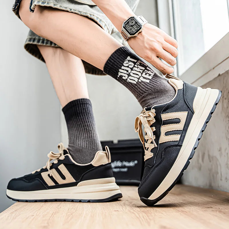 New Stink-Proof Breathable Men’s Sneakers