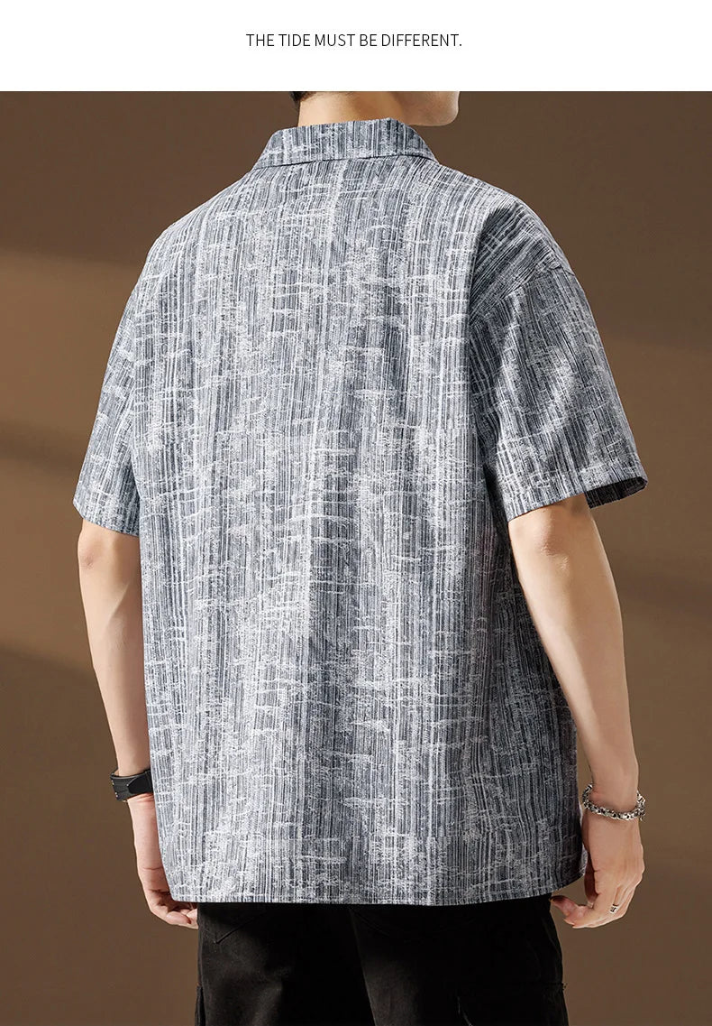 Men’s Oversized Plaid Shirt